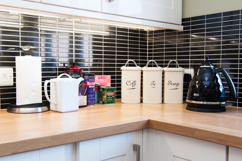 Maes Bach Boutique Guest House Town Centre Aberystwyth Ngoại thất bức ảnh
