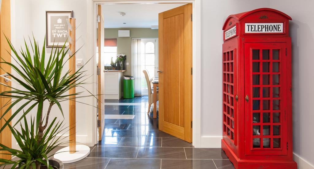 Maes Bach Boutique Guest House Town Centre Aberystwyth Ngoại thất bức ảnh